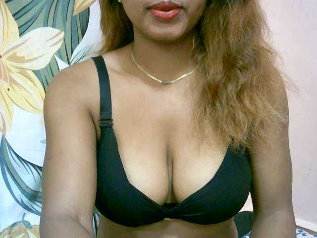 BelliBellaha live cam on BongaCams