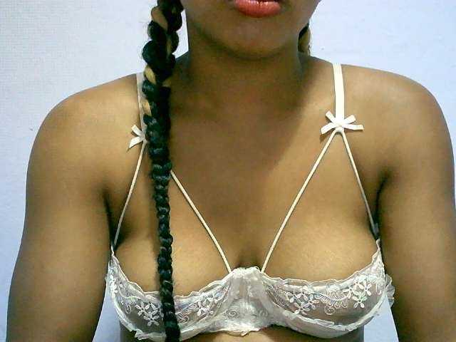 BelliBellaha live cam on BongaCams