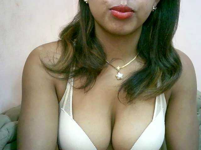 BelliBellaha live cam on BongaCams