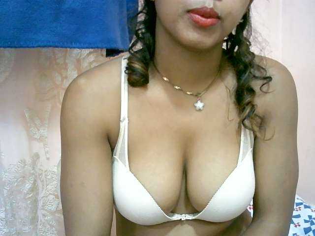 BelliBellaha live cam on BongaCams