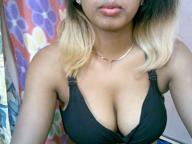 BelliBellaha live cam on BongaCams