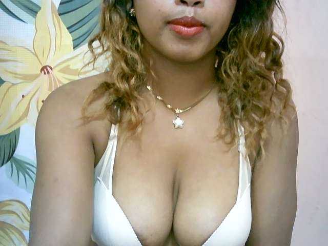 BelliBellaha live cam on BongaCams