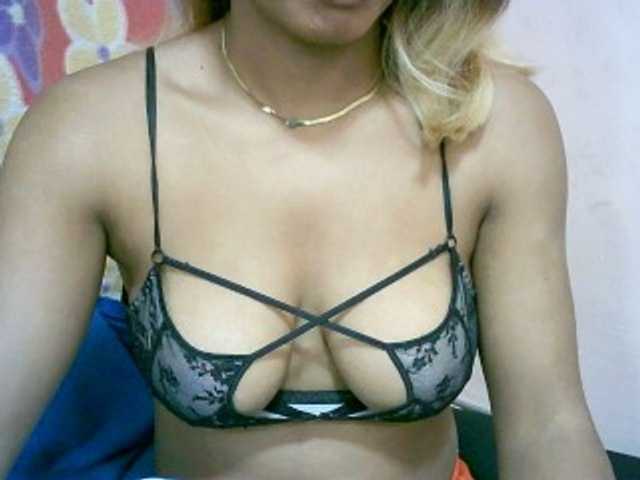 BelliBellaha live cam on BongaCams