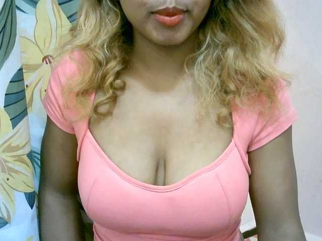 BelliBellaha live cam on BongaCams