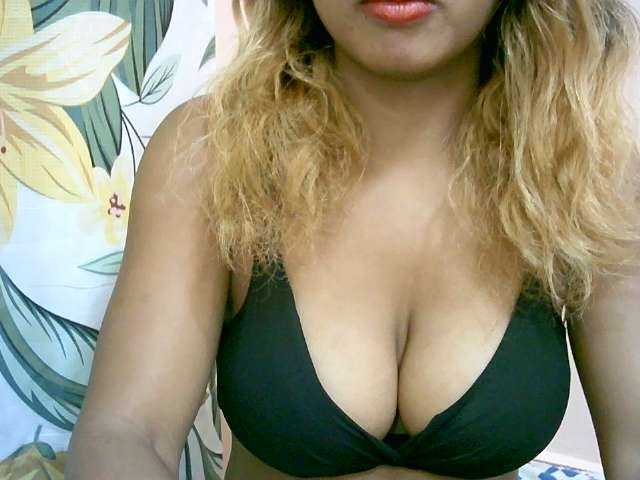 BelliBellaha live cam on BongaCams