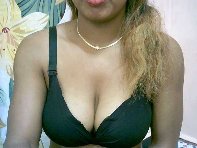 BelliBellaha live webcam show