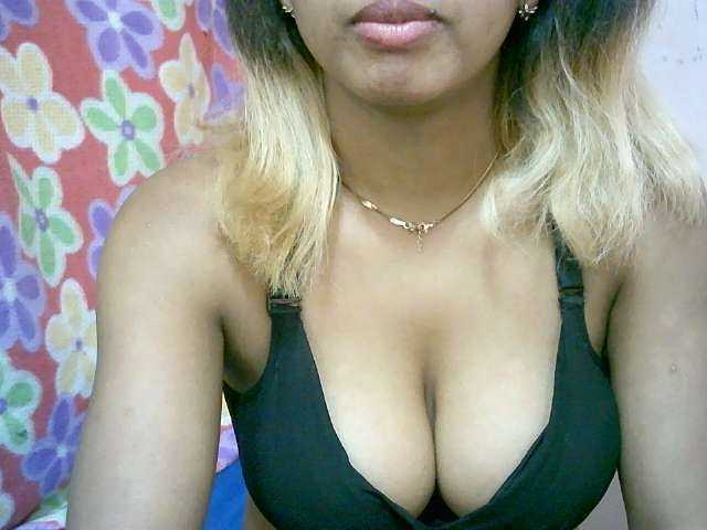 BelliBellaha live cam on BongaCams