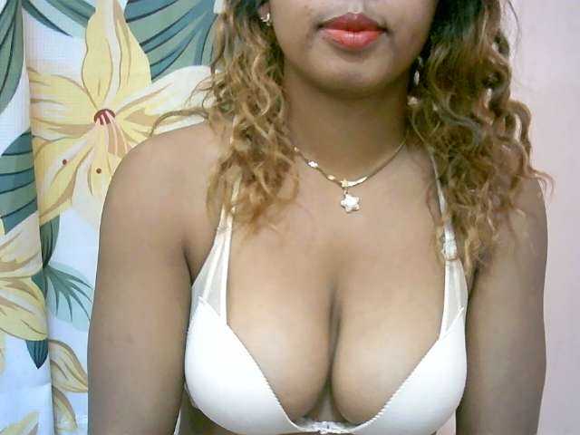 BelliBellaha live cam on BongaCams