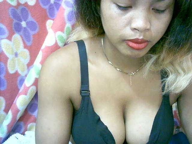 BelliBellaha live cam on BongaCams