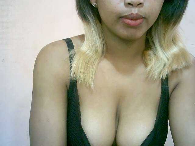 BelliBellaha live cam on BongaCams