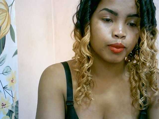 BelliBellaha live cam on BongaCams