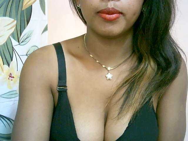 BelliBellaha live cam on BongaCams