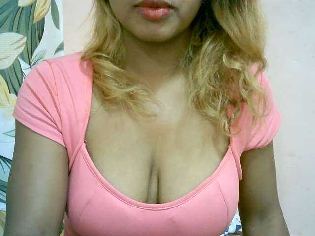 BelliBellaha live cam on BongaCams