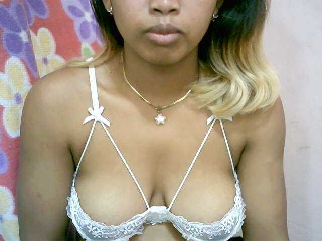 BelliBellaha live cam on BongaCams