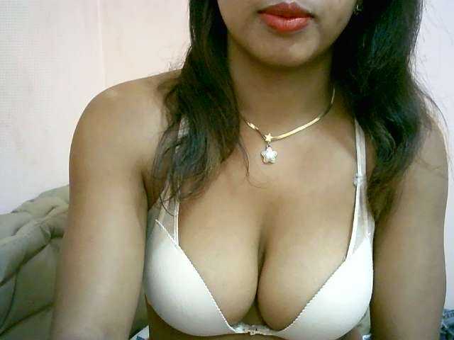 BelliBellaha live cam on BongaCams