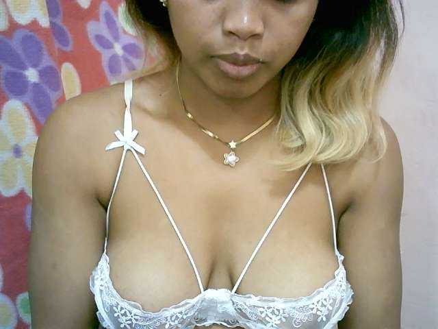 BelliBellaha live cam on BongaCams