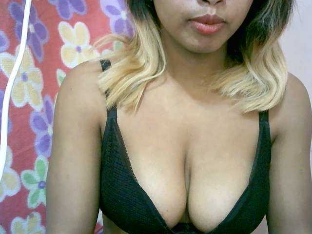 BelliBellaha live cam on BongaCams