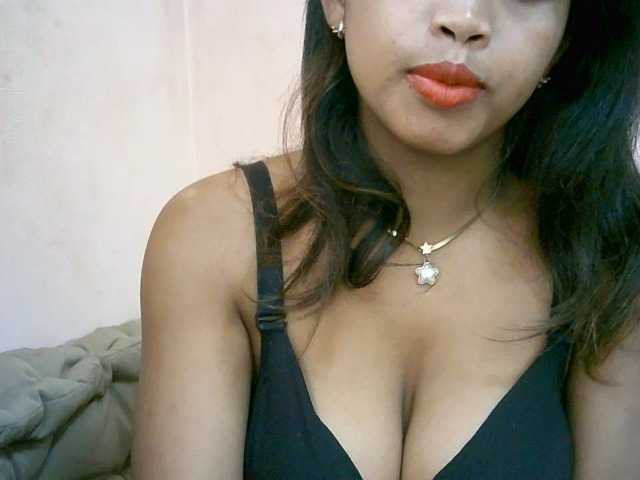 BelliBellaha live cam on BongaCams
