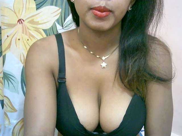 BelliBellaha live cam on BongaCams