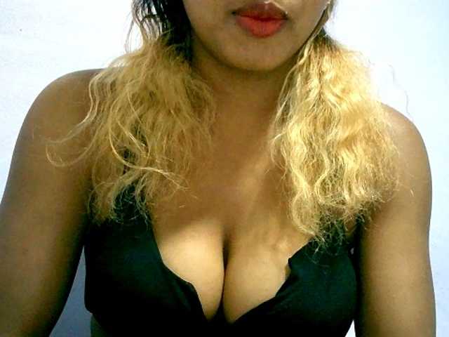 BelliBellaha live cam on BongaCams
