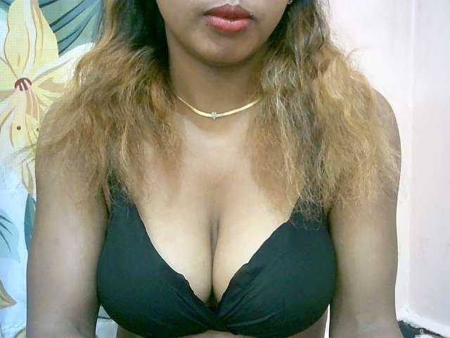 BelliBellaha live webcam show