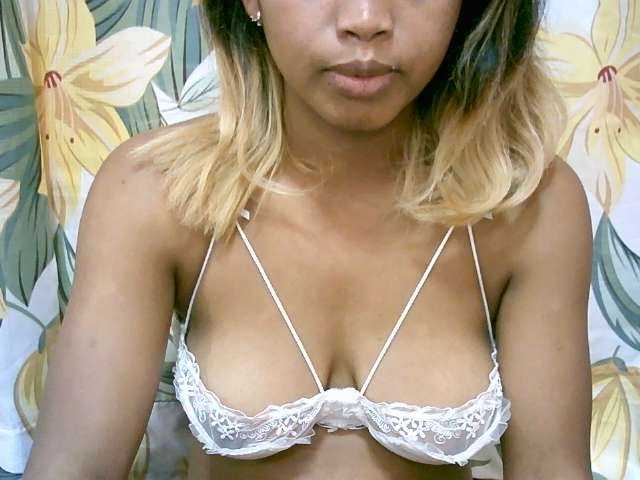 BelliBellaha live cam preview
