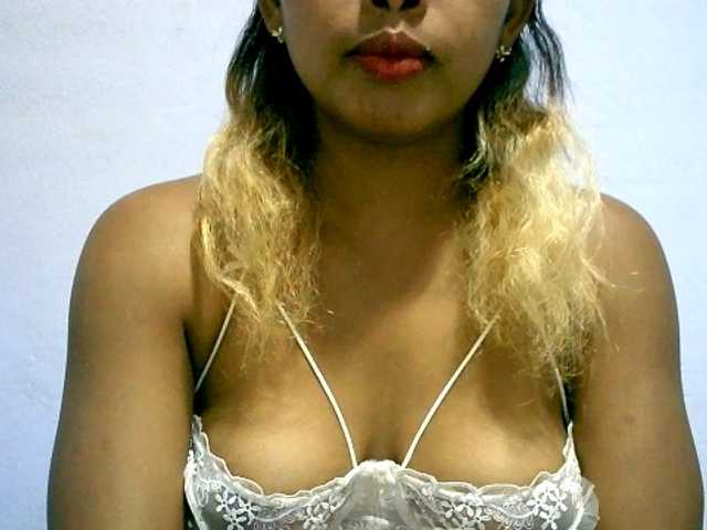 BelliBellaha live cam on BongaCams