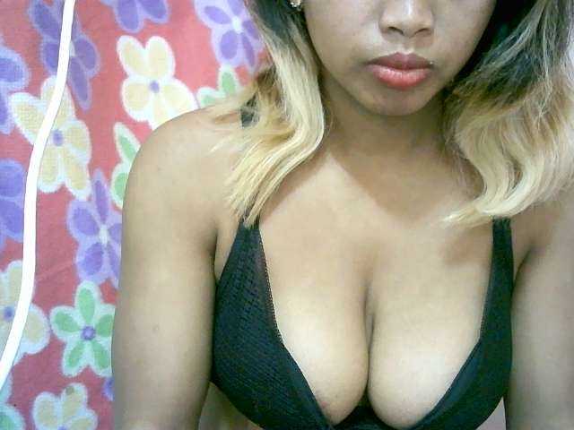 BelliBellaha live cam on BongaCams