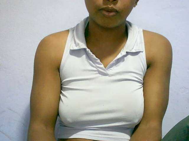 BelliBellaha live cam on BongaCams