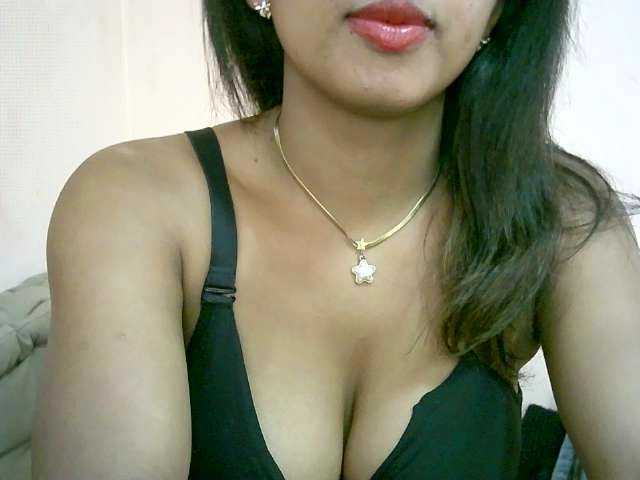 BelliBellaha live cam on BongaCams