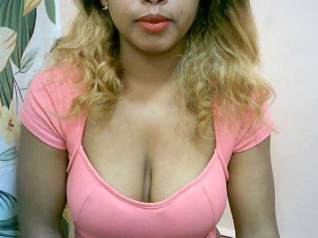 BelliBellaha live cam on BongaCams