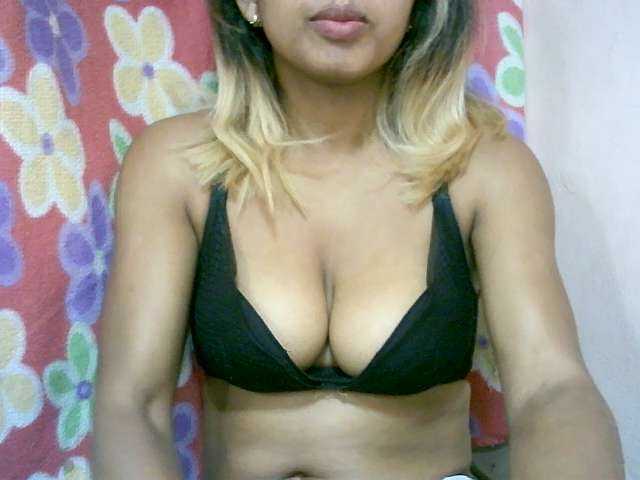 BelliBellaha live cam on BongaCams