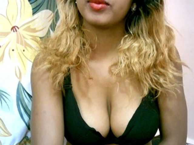 BelliBellaha live webcam show