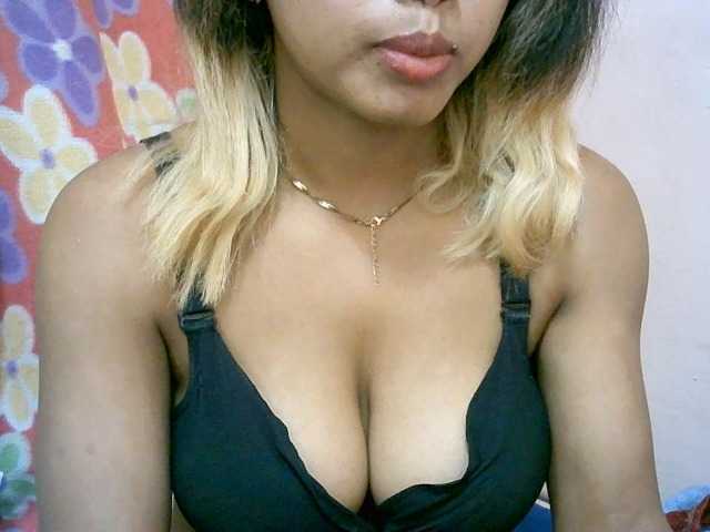 BelliBellaha live cam on BongaCams