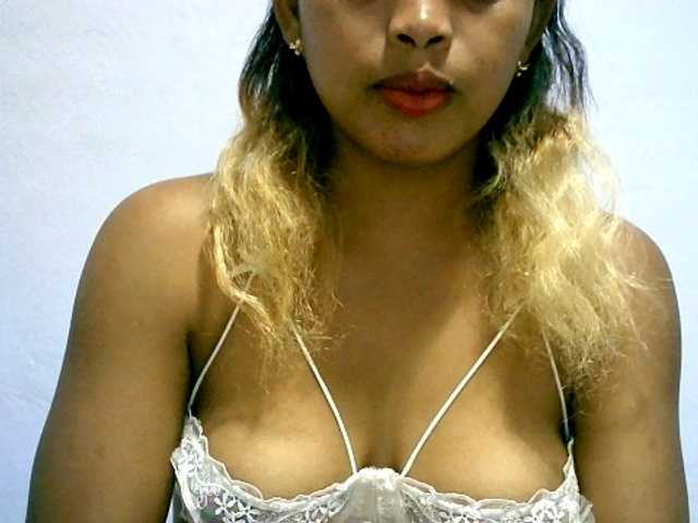 BelliBellaha live cam on BongaCams