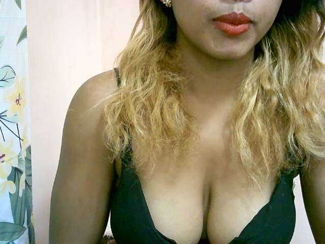 BelliBellaha live webcam show
