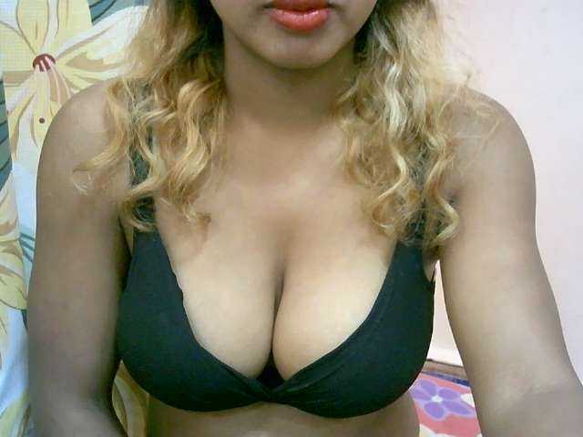 BelliBellaha live cam on BongaCams