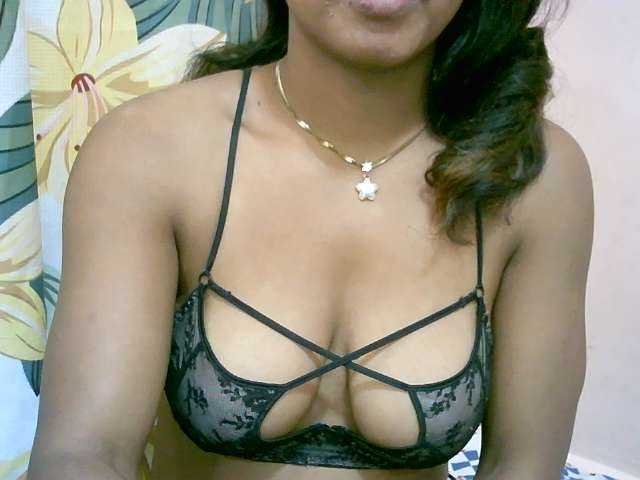 BelliBellaha live cam on BongaCams
