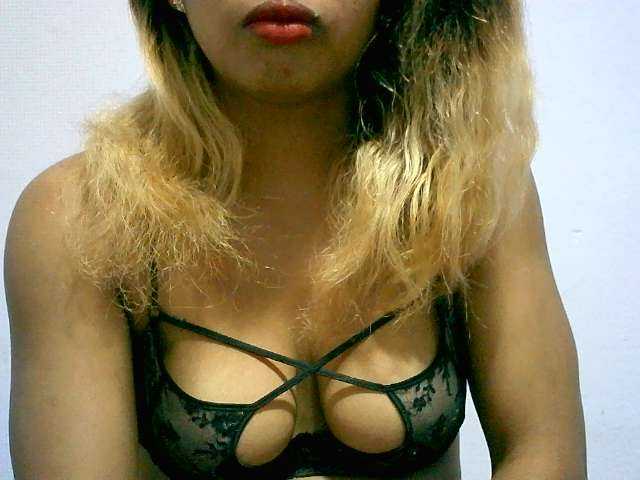 BelliBellaha live cam on BongaCams