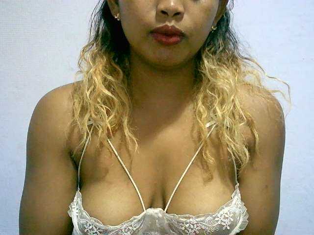 BelliBellaha live cam on BongaCams