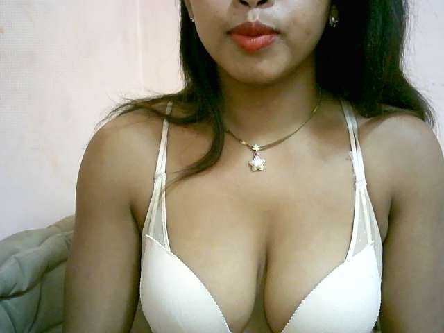 BelliBellaha live cam on BongaCams