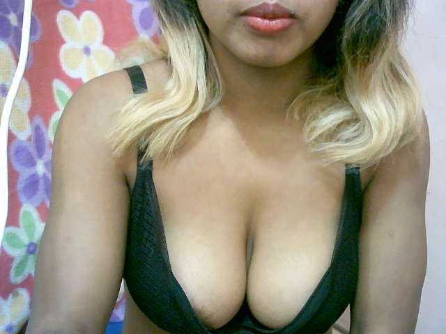 BelliBellaha live cam on BongaCams
