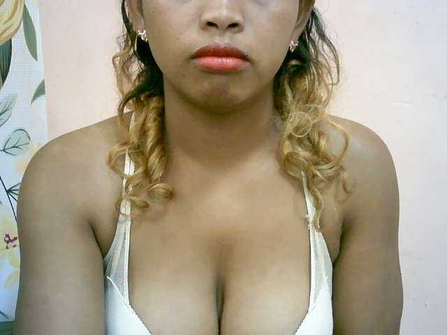 BelliBellaha live cam on BongaCams