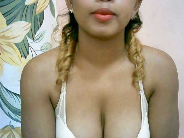 BelliBellaha live cam on BongaCams
