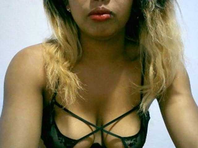 BelliBellaha live cam on BongaCams