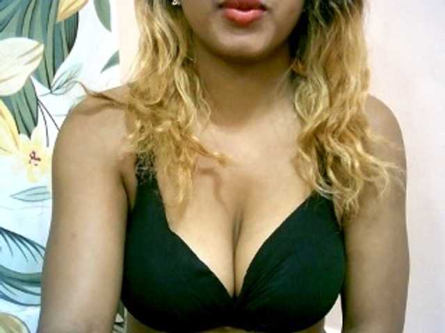 BelliBellaha live cam on BongaCams