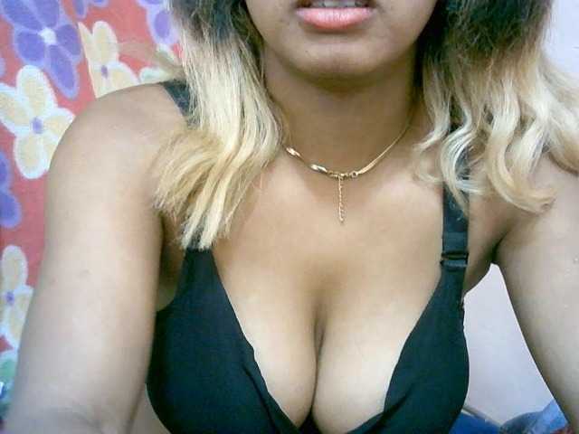 BelliBellaha live cam on BongaCams