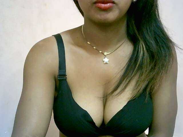BelliBellaha live cam on BongaCams