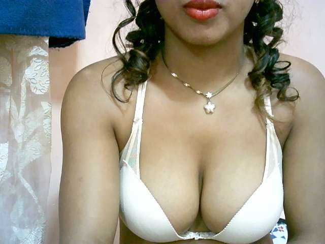BelliBellaha live cam on BongaCams