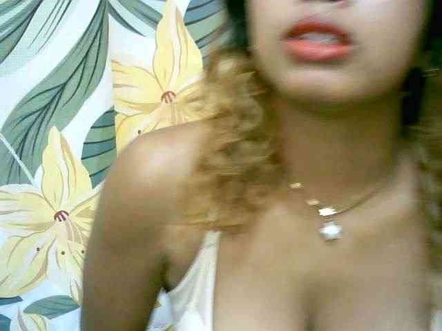 BelliBellaha webcam